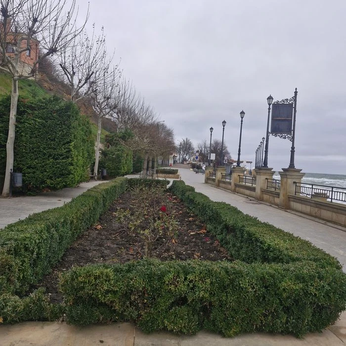 Продам ДОМ у моря в кооперативе 16 в.Большого Фонтана/Золот