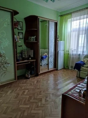 For sale 5-room apartment 110 m² 3/3c Pid Dubom st. 160,000$