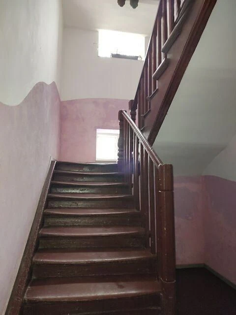 For sale 5-room apartment 110 m² 3/3c Pid Dubom st. 160,000$