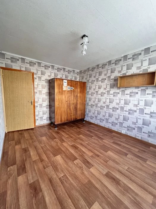 Exclusive!! 3-room apartment for sale in 522 m.r. in good condition!