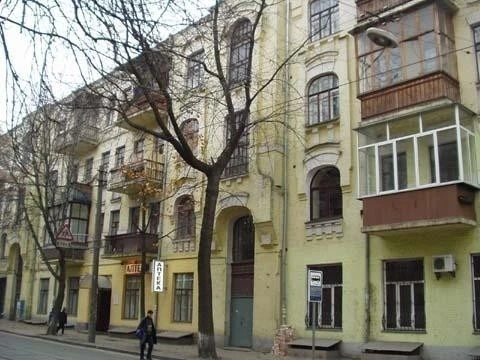 Продажа: Трехкомнатная квартира 80 м², Константиновская ул., 37