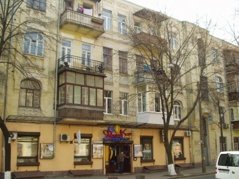 Продажа: Трехкомнатная квартира 80 м², Константиновская ул., 37