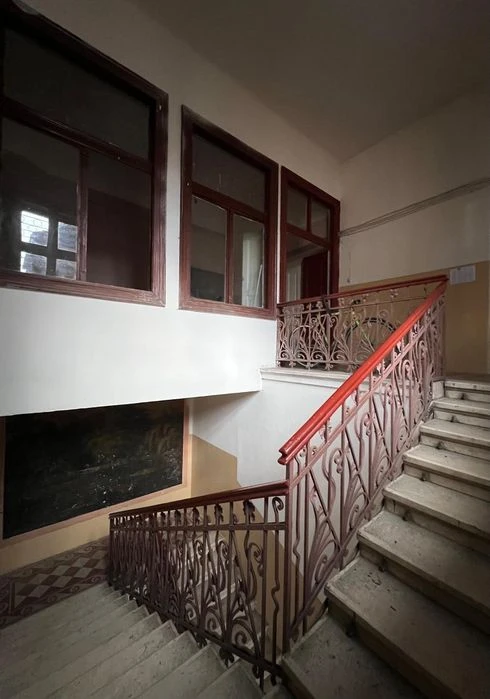 Продаж 3.кім.(двоярусної)квартири в центрі міста вул.Собране