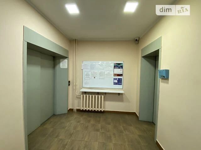 Sale of 1-room apartment 56 sq. m. on Zolotoustivska Street 10-12 •