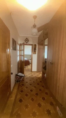 Selling a 3-room apartment in Saltovka.