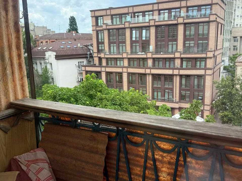 Квартира. Днепр, 93 Холодноярской Бригады ул.