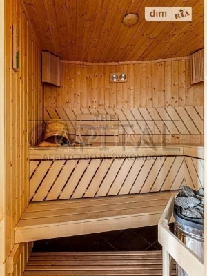 For sale 4-room apartment 419 sq. m on Lesi Ukrainky Blvd. 7 • ID 34