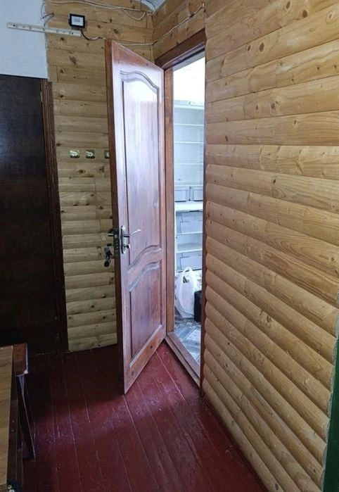 Hotel for sale near Kholodnaya Gora metro station