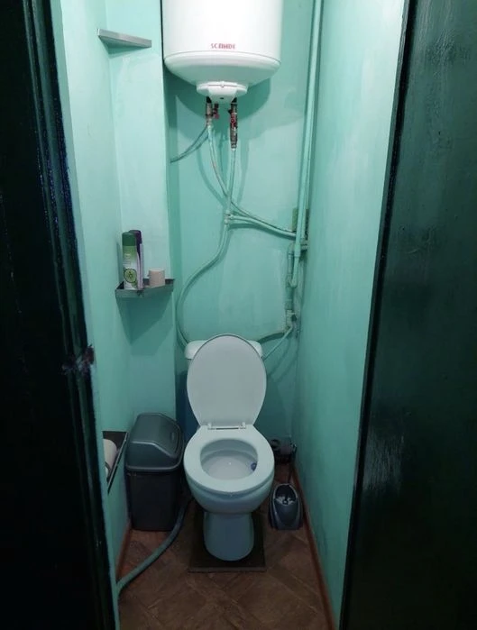 Hotel for sale near Kholodnaya Gora metro station