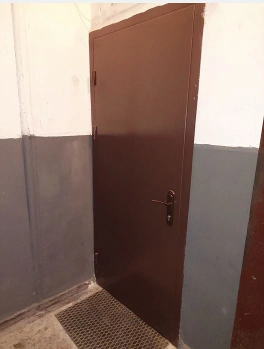 Hotel for sale near Kholodnaya Gora metro station