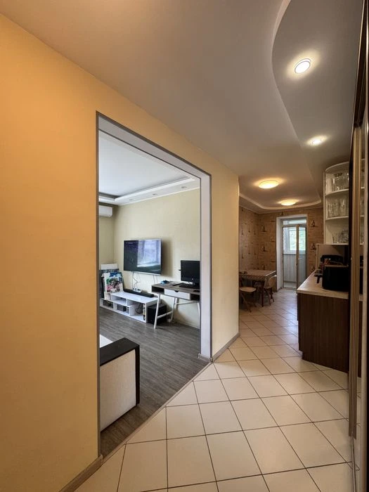 Certificate. 2-room apartment for sale. Apartment Best House. Mandrykovskaya 51