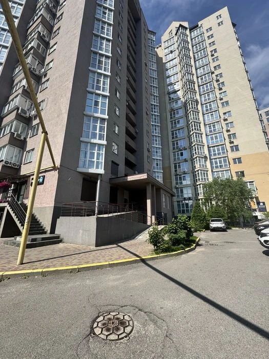 Certificate. 2-room apartment for sale. Apartment Best House. Mandrykovskaya 51
