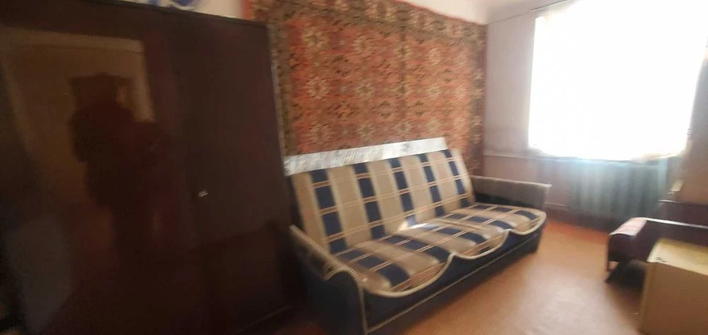 I will sell a 2-room apartment near ZNU