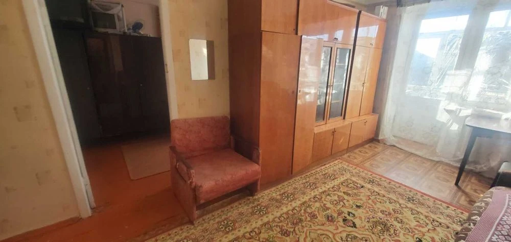 I will sell a 2-room apartment near ZNU