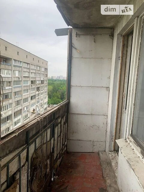 Sale of 2-room apartment 45 sq. m on Akademika Zabolotnogo Street •