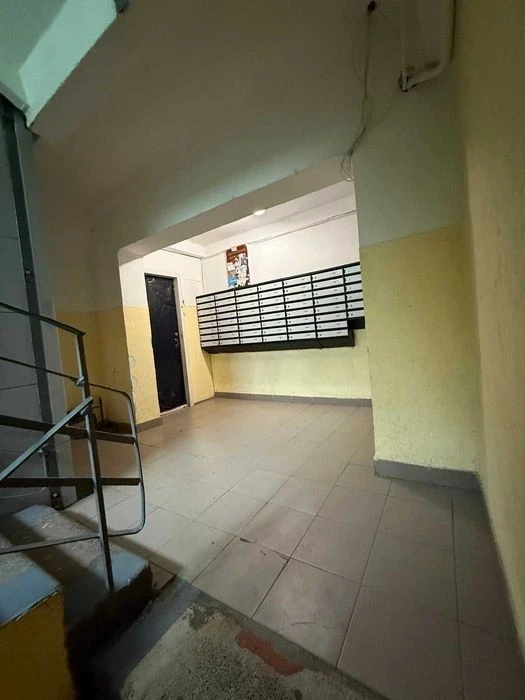 For sale 2-room apartment -50 sq. m "Syrets", Shchuseva st. 44,