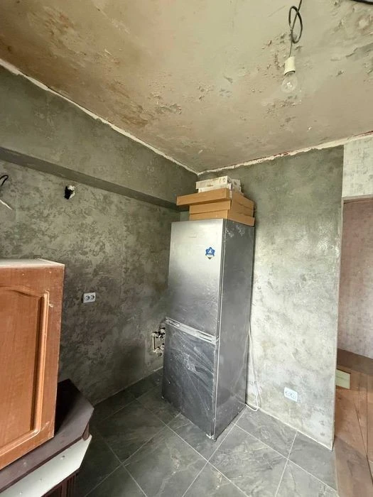 For sale 2-room apartment -50 sq. m "Syrets", Shchuseva st. 44,