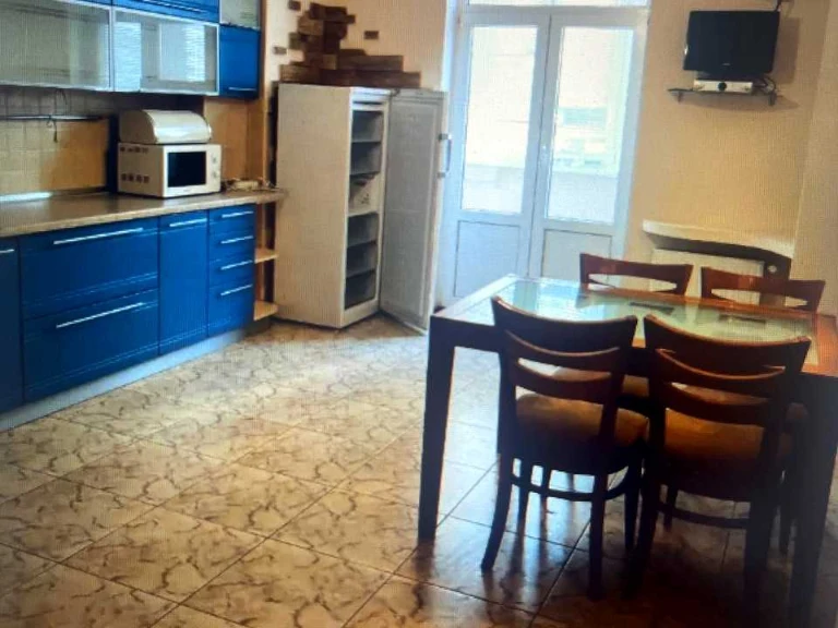Apartment. Kyiv, Raisy Okipnoy St.