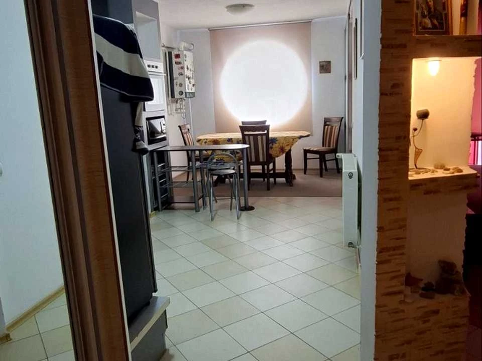 Apartment. Ivano-Frankivsk, Vovchynetska St.
