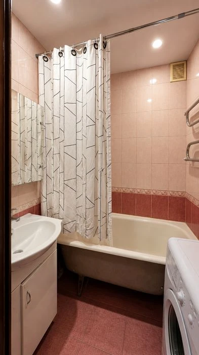 LS-5 For the first time on sale 2-room apartment in Peremoha.