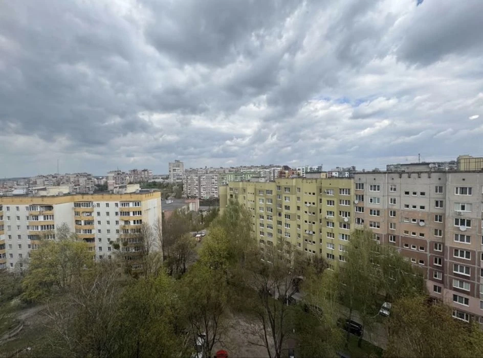 дешеву 3х кімнатну квартиру на північному