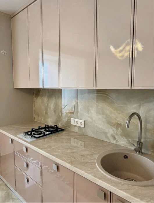 Продам 1кімнатну квартиру в центрі Хмельницького