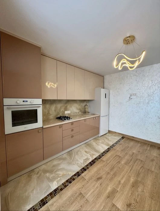 Продам 1кімнатну квартиру в центрі Хмельницького
