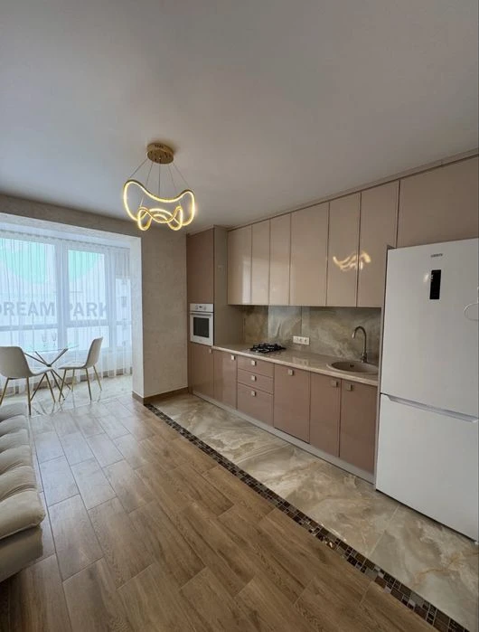 Продам 1кімнатну квартиру в центрі Хмельницького