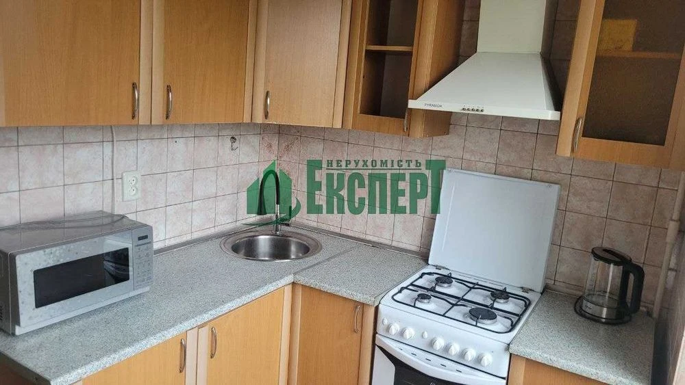 Three-room apartment for sale in Saltovka, Gv. Shironintsev 18