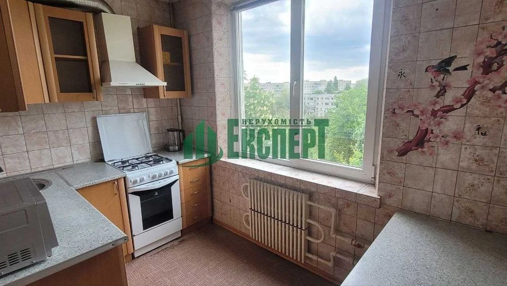 Three-room apartment for sale in Saltovka, Gv. Shironintsev 18