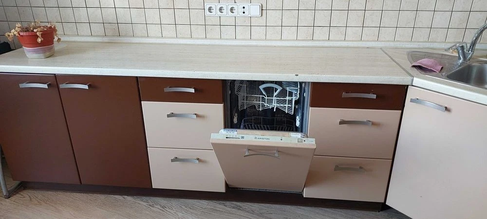 Квартира площею 193,2 кв. м у м. Київ, Знижка на аукціоні 99