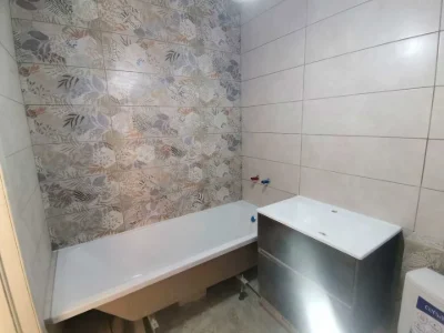 Apartment. Kharkiv, Myru St.