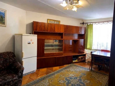 Квартира. Ужгород, Героїв 128-ї Бригади вул. (8 Березня)