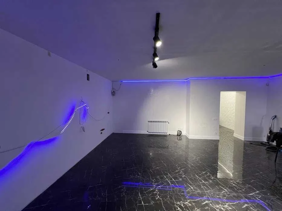 Selling a 3-room apartment 123 m² with new renovation in the residential complex "Pl