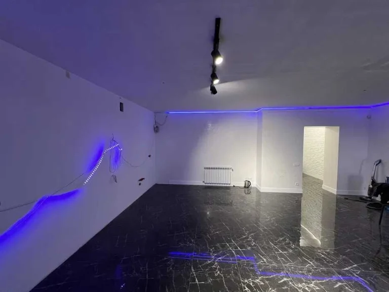 Selling a 3-room apartment 123 m² with new renovation in the residential complex "Pl