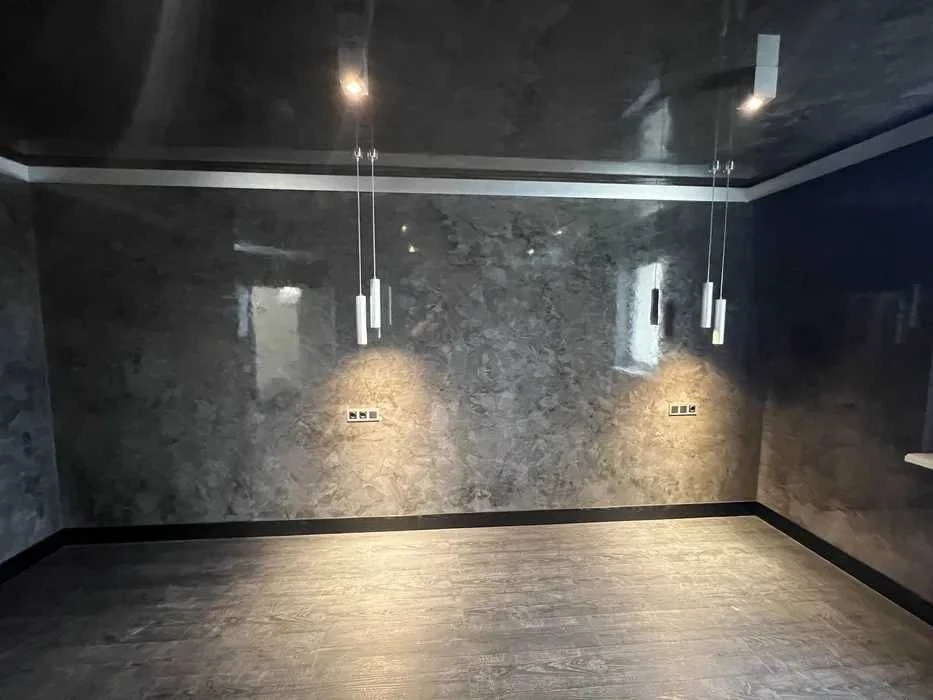 Selling a 3-room apartment 123 m² with new renovation in the residential complex "Pl