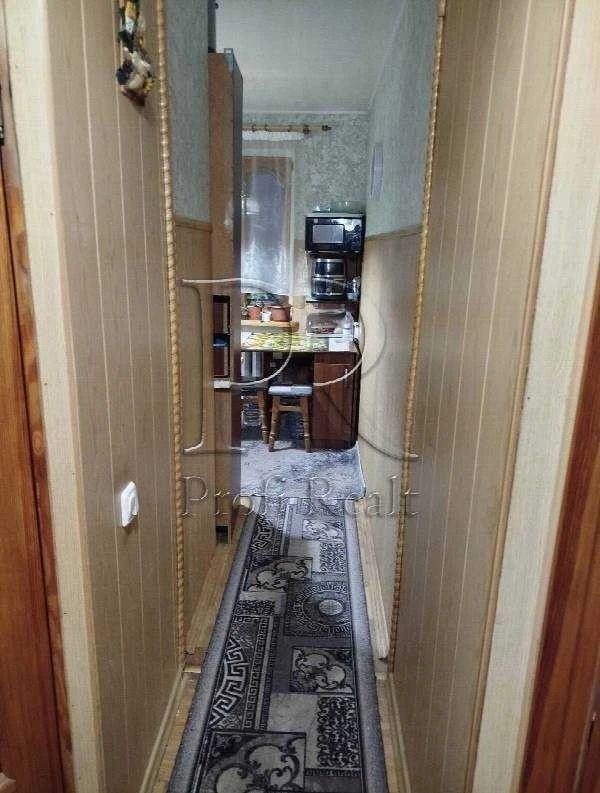 1-room apartment for sale 32 m², Yizhakevicha Ivana Street, 7