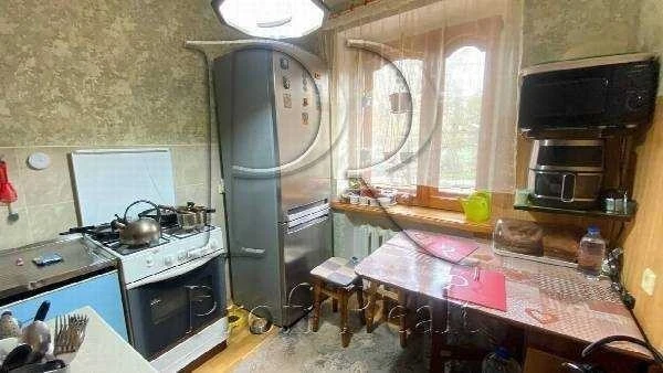 1-room apartment for sale 32 m², Yizhakevicha Ivana Street, 7