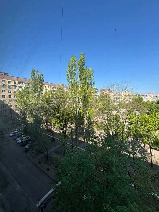 Продам 3к квартиру с раздельными комнатами на ж/м Левобережно