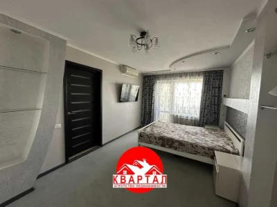 Продается 2-х комн. квартира с ремонтом на ул. Крепостная