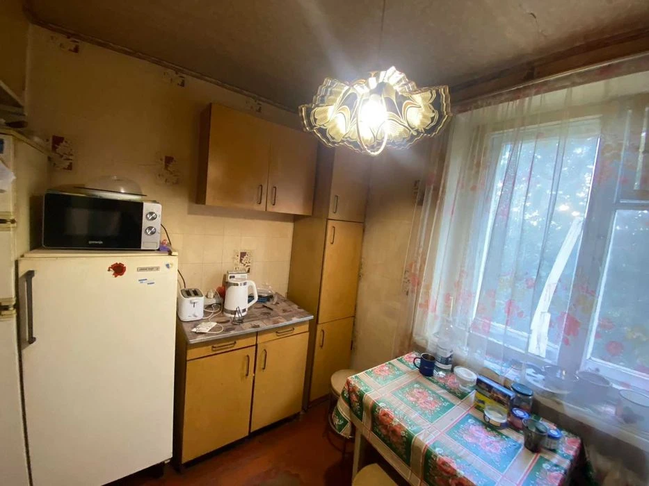 Продам 2к кв. на пр. О. Поля (верх), Независимости, кирпичный