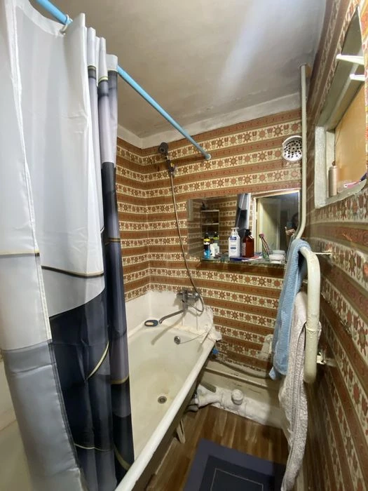 Продам 2к кв. на пр. О. Поля (верх), Независимости, кирпичный