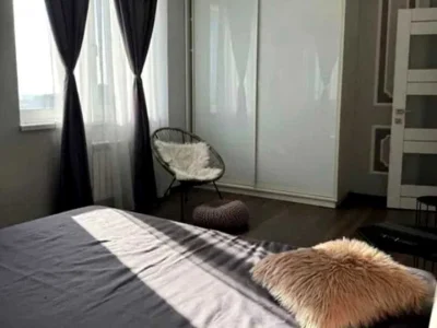 Apartment. Kyiv, Vaclav Havel Blvd. (Ivana Lepse)