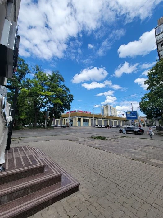 Продам БОЛЬШУЮ 2-х ком.кв! Р-н Нагорный