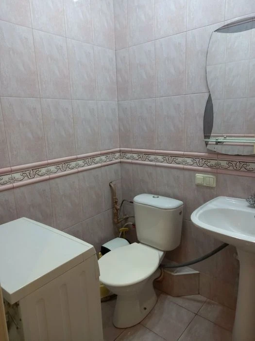 Продам БОЛЬШУЮ 2-х ком.кв! Р-н Нагорный