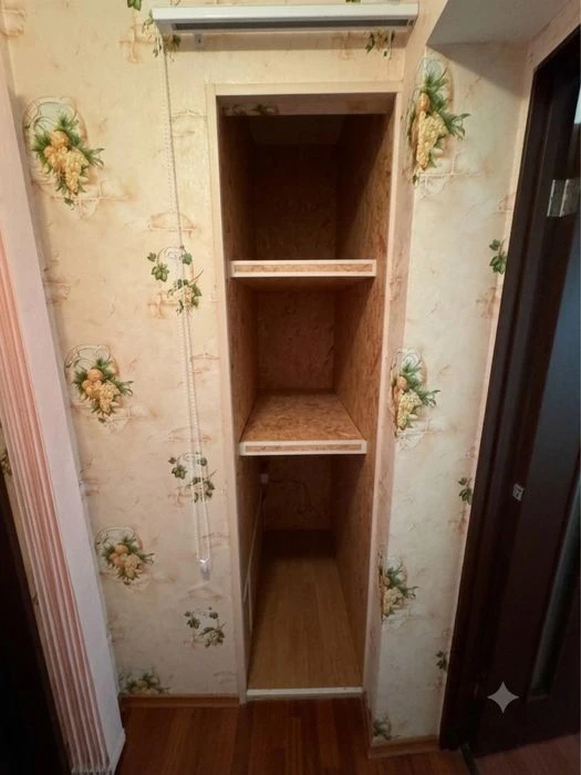 Продам кирова,пр.О.Поля