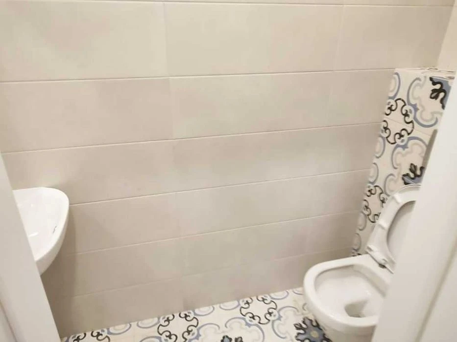 3 BEDROOMS! NEGOTIABLE! Iskrinsky residential complex! Zashchitnikov Ukrayiny! 3 for sale