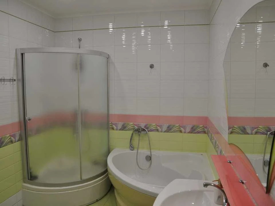 Apartment. Kyiv, Anna Akhmatova St.