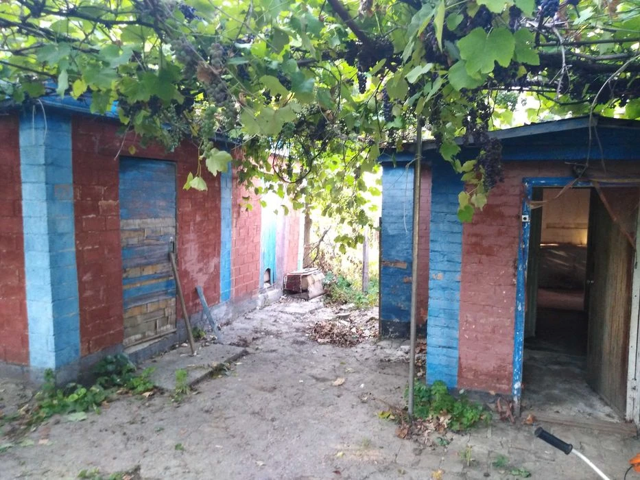 Продаж житлового будинку на вул. провулок Ароматичний №12, К