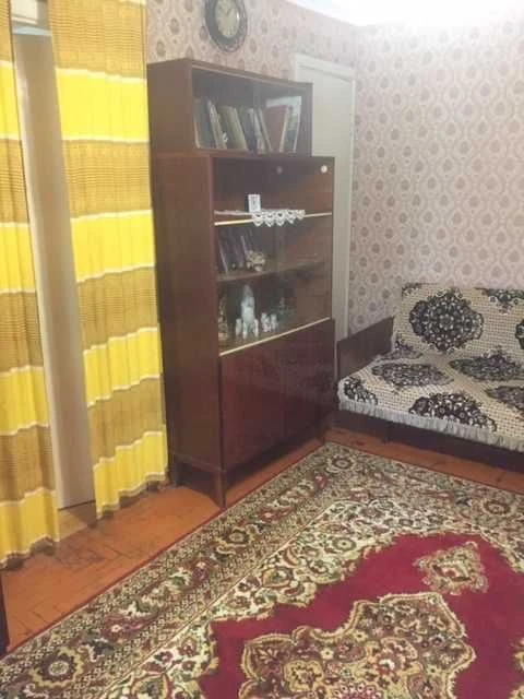 Продаю власну 2-х кімнатну  квартиру по вулиці Нижньодніпров